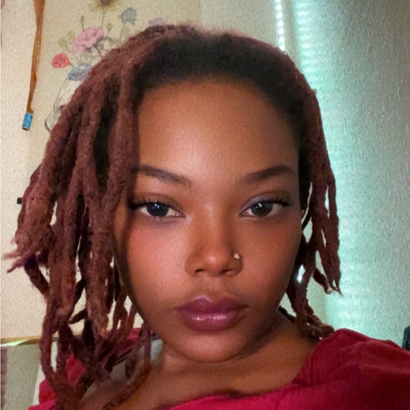 onniemaee721